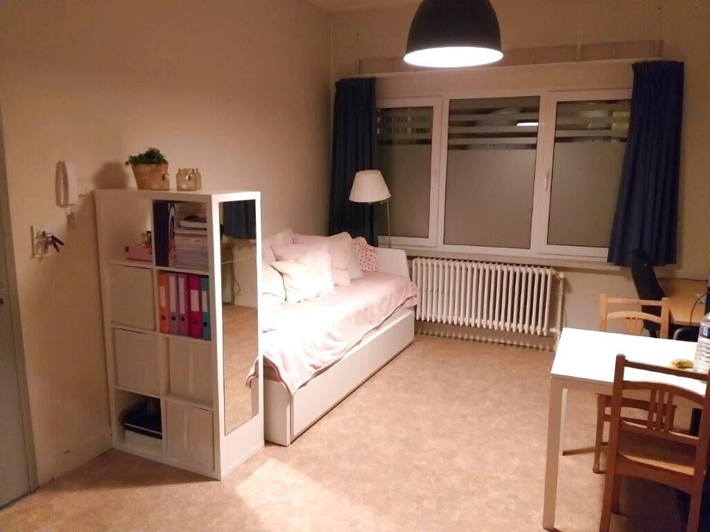 Kamer 1 — studio — 3/7