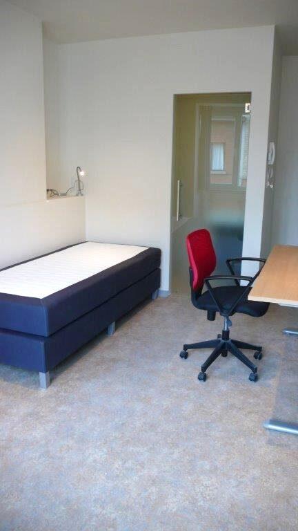 Kamer 4 — enkele kamer — 3/6