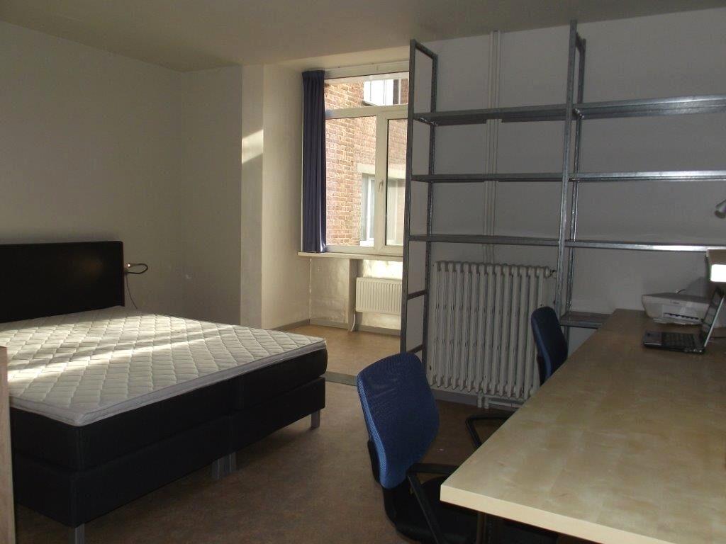 Kamer 6 — duo kamer — 4/6