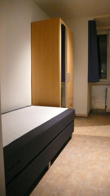 Kamer 9 — enkele kamer — 3/7